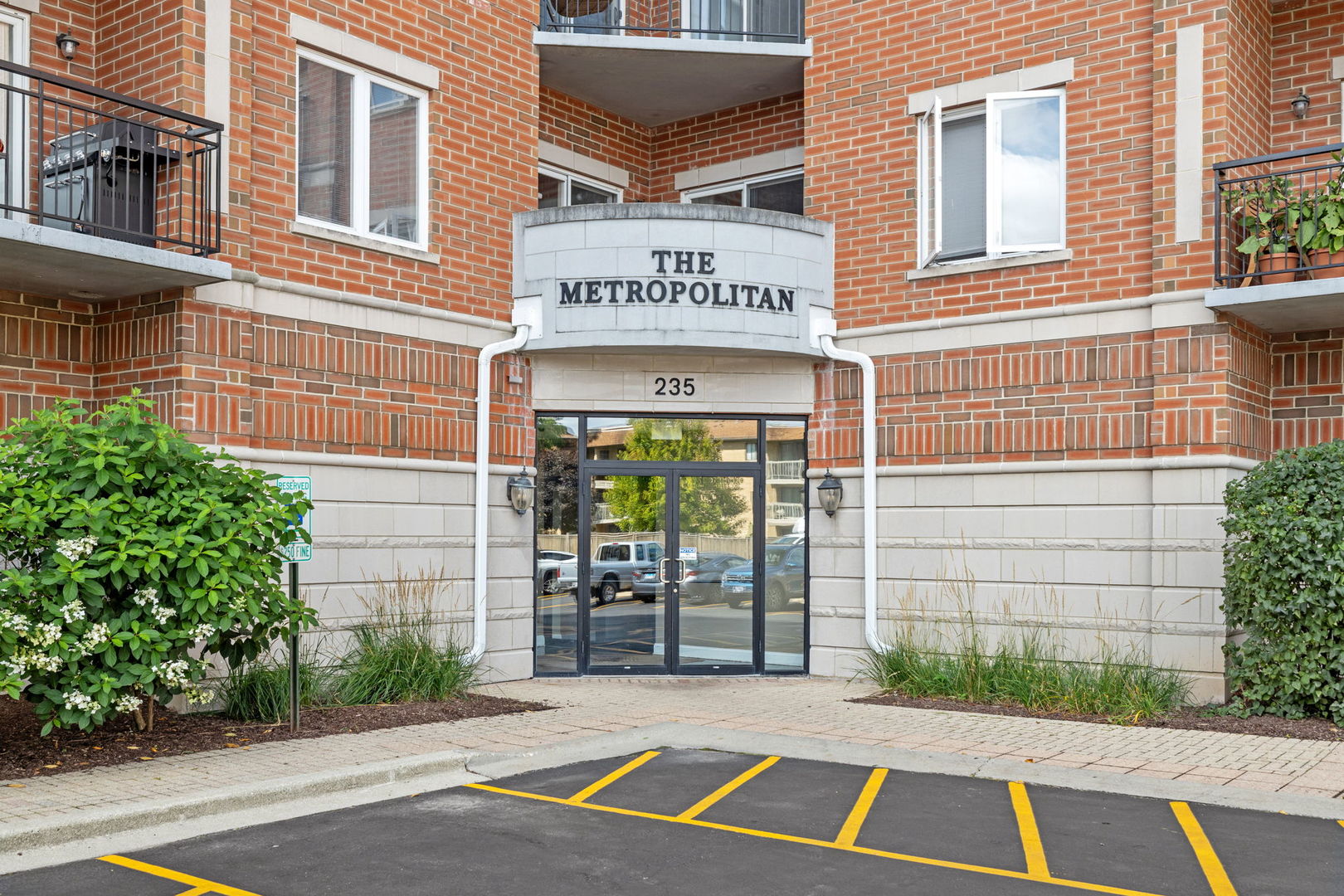 235 N Smith Street #401, Palatine, IL 60067