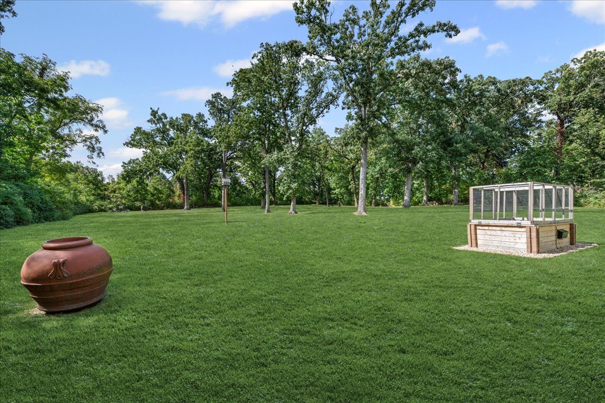 21744 N Hickory Hill Drive, Kildeer, IL 60047