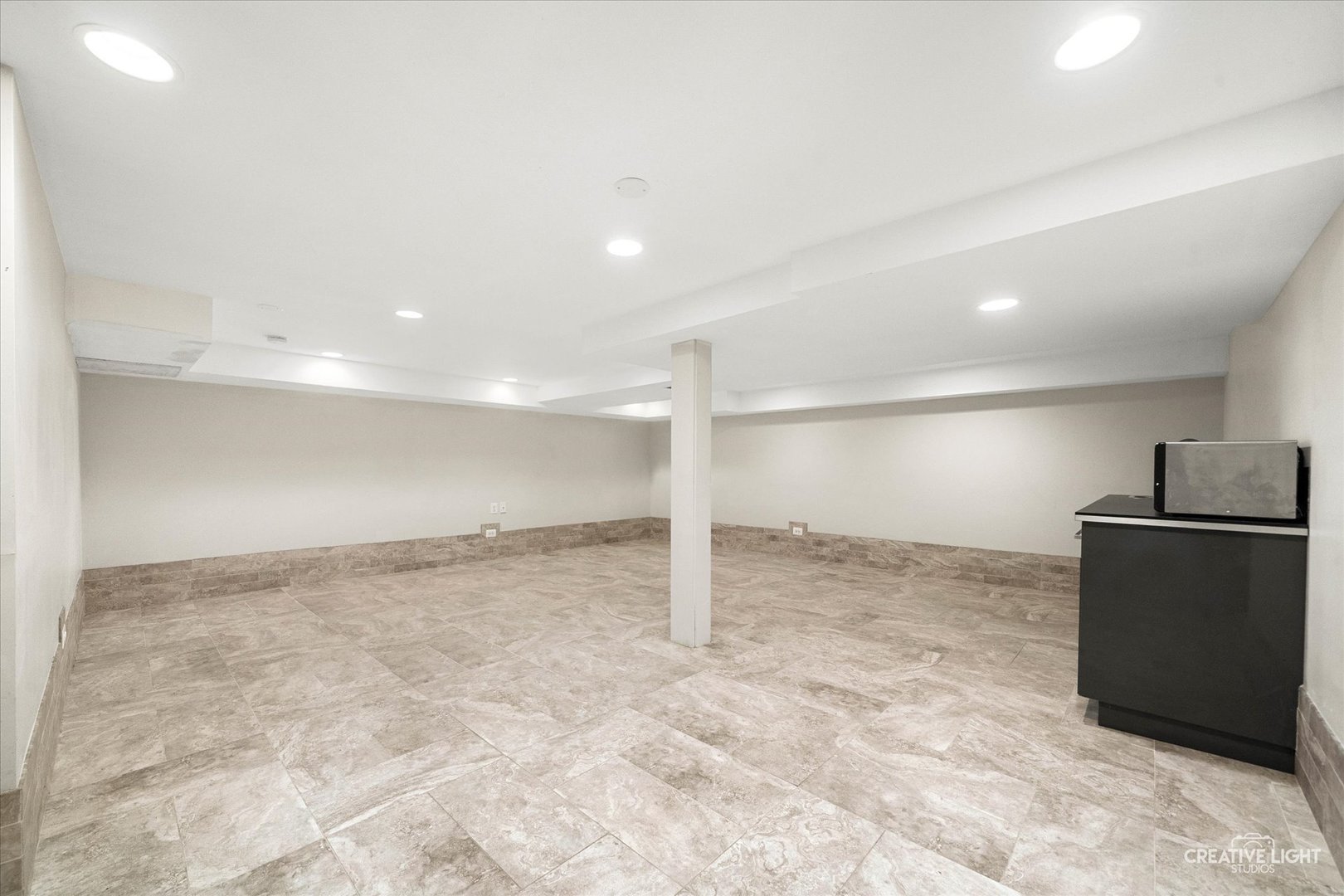 1101 Barberry Court, Downers Grove, IL 60515