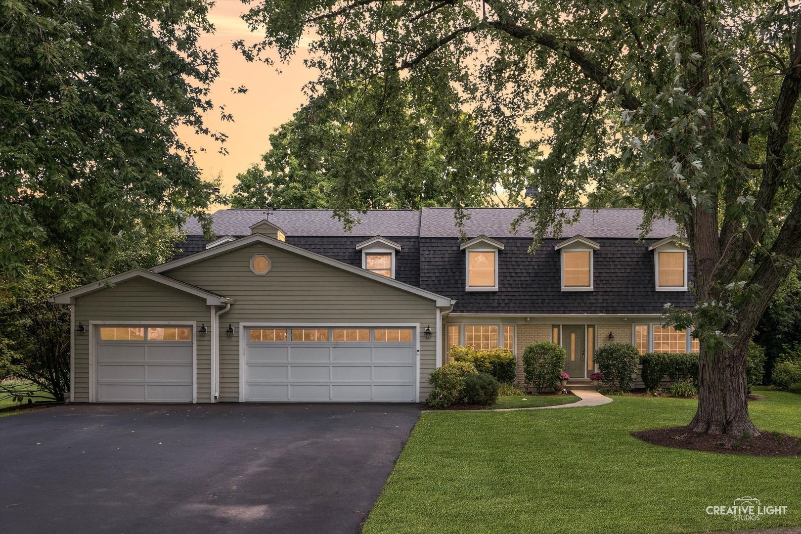 1101 Barberry Court, Downers Grove, IL 60515