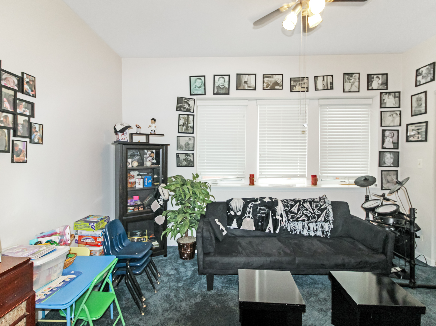 2409 W 32nd Place, Chicago, IL 60608