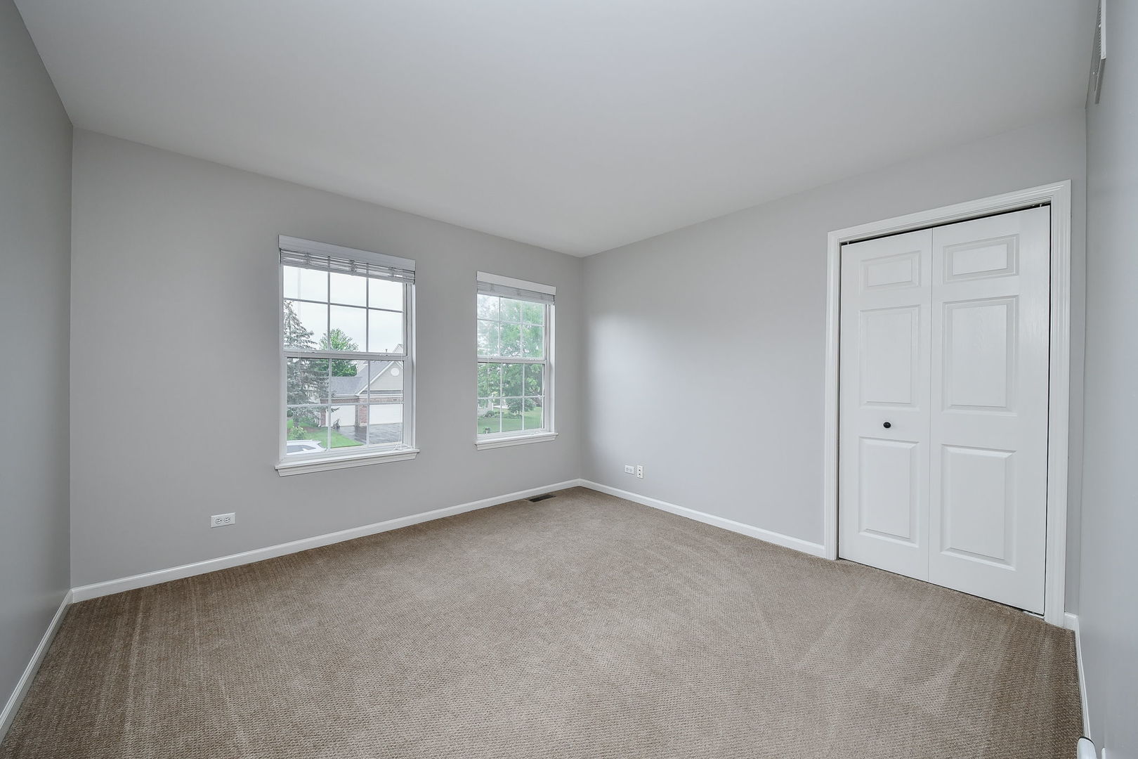 208 Mill Street, Batavia, IL 60510