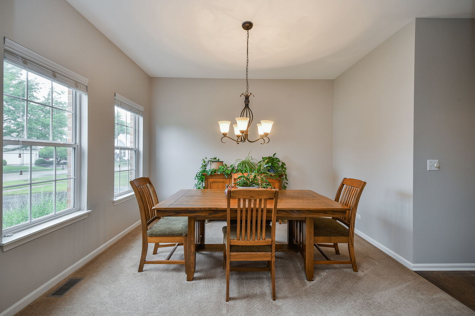 208 Mill Street, Batavia, IL 60510