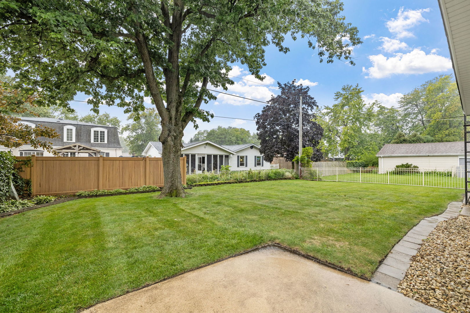 927 Putnam Drive, Lockport, IL 60441