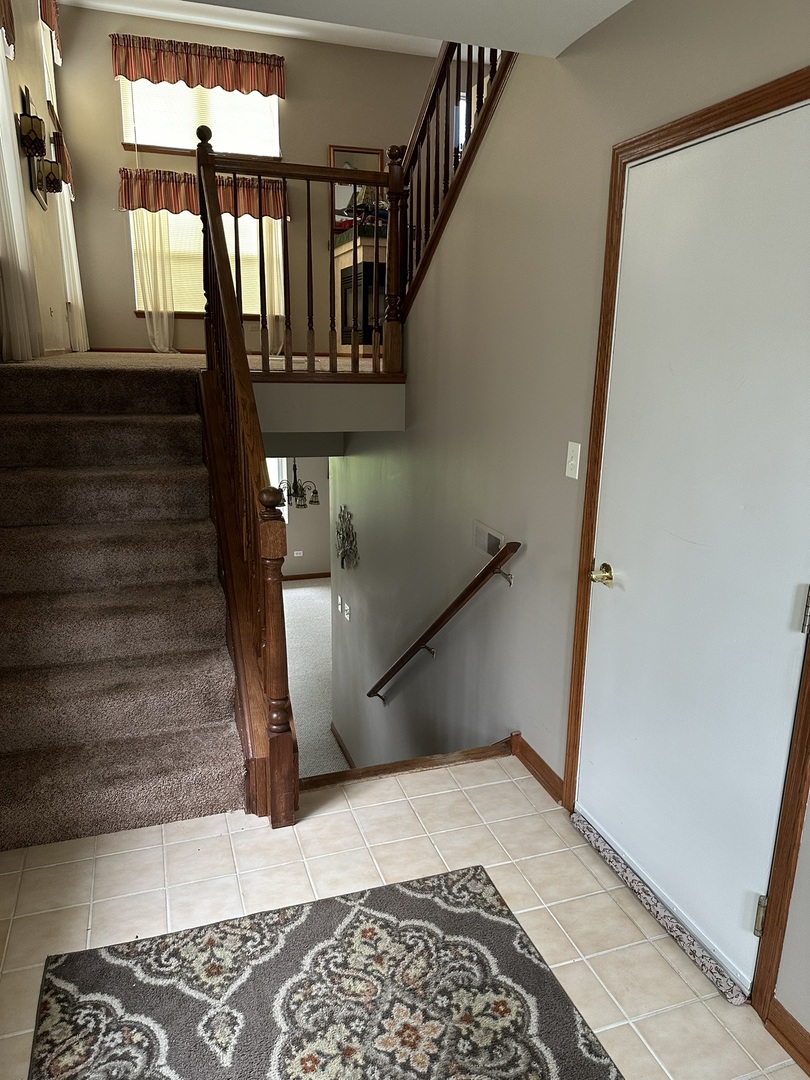 705 Littleton Trail, Elgin, IL 60120