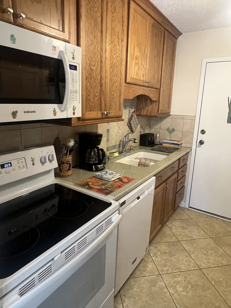 1150 E Jackson Street #1C, Lombard, IL 60148