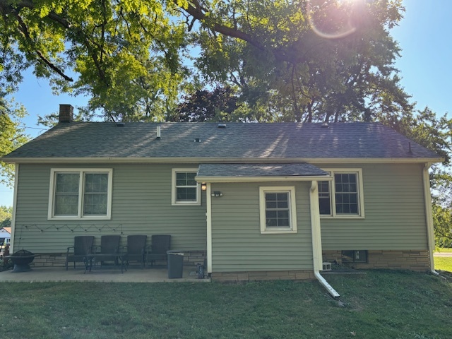 43220 N Deep Lake Road, Antioch, IL 60002