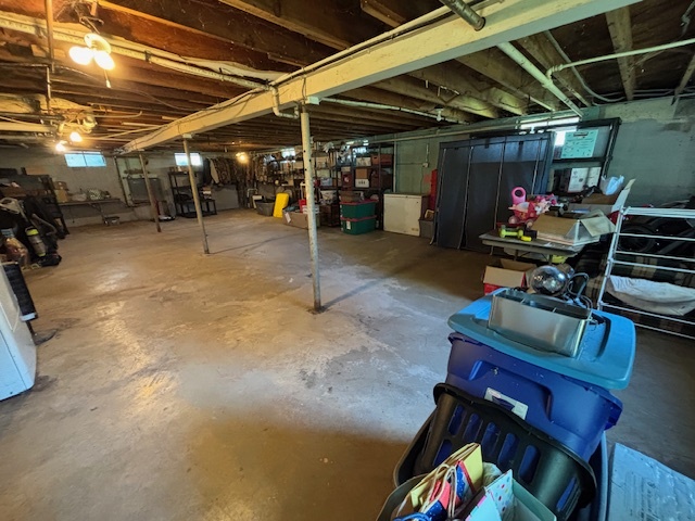 43220 N Deep Lake Road, Antioch, IL 60002
