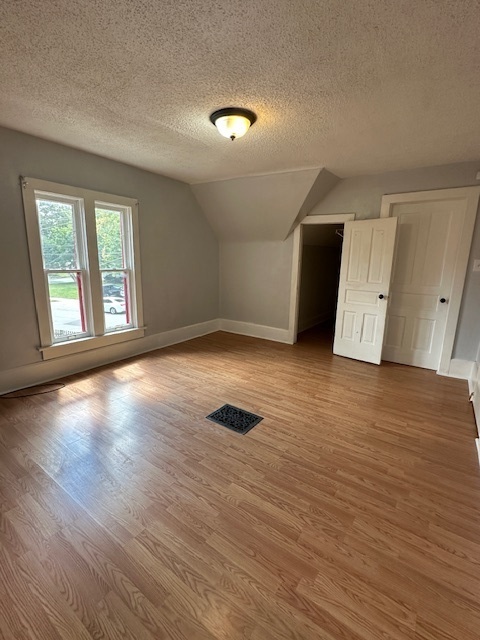 431 N Crystal Street, Elgin, IL 60123