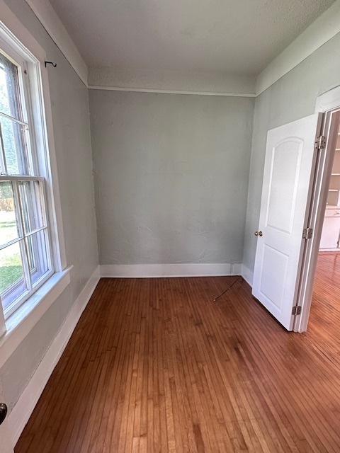 431 N Crystal Street, Elgin, IL 60123