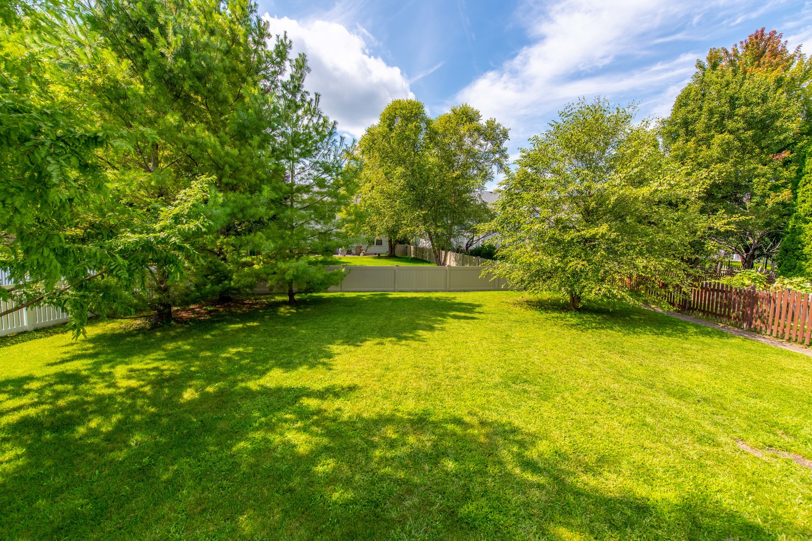 1607 GRAND HIGHLANDS Drive, Plainfield, IL 60586