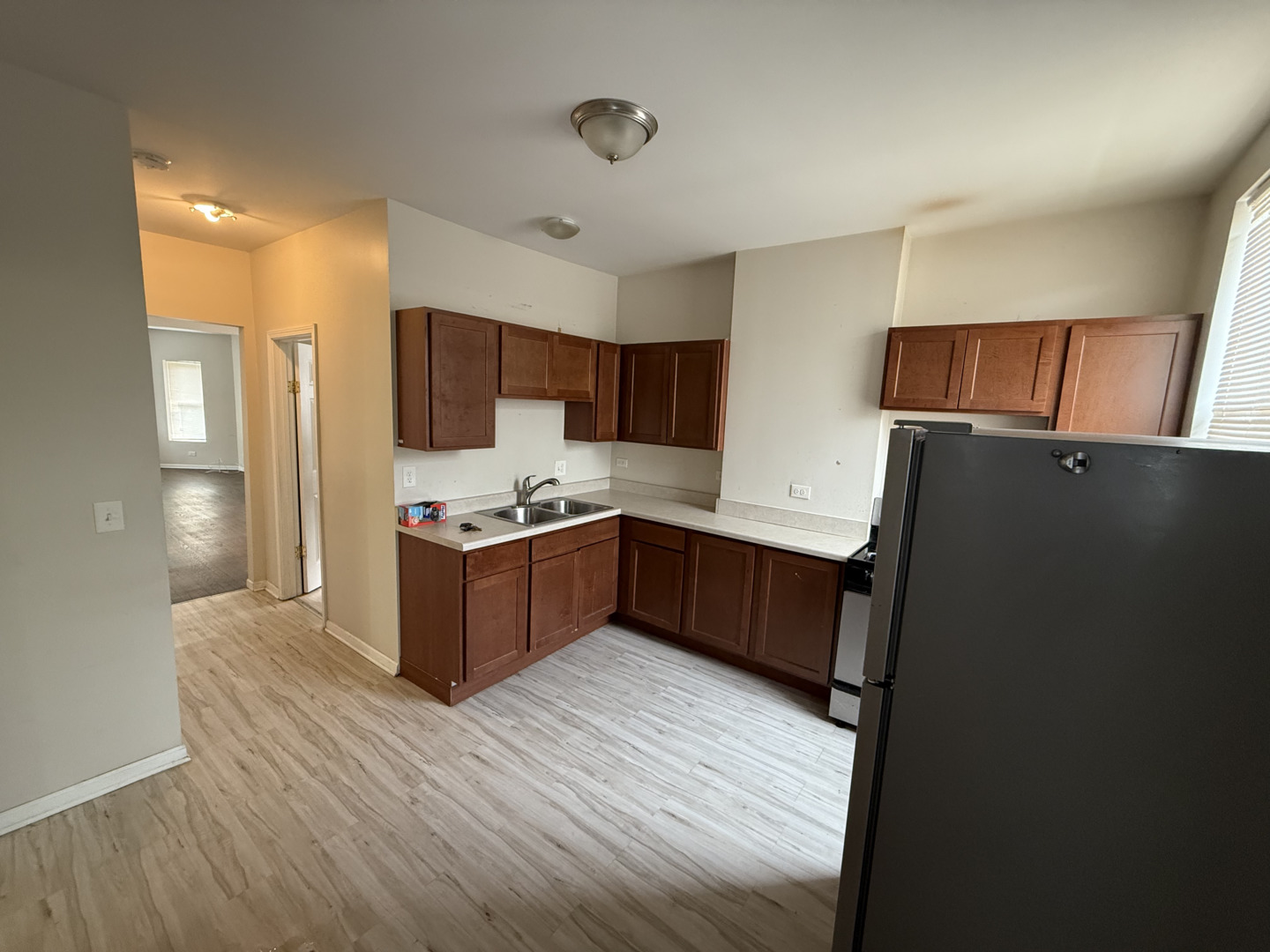 7630 S Peoria Street, Chicago, IL 60620