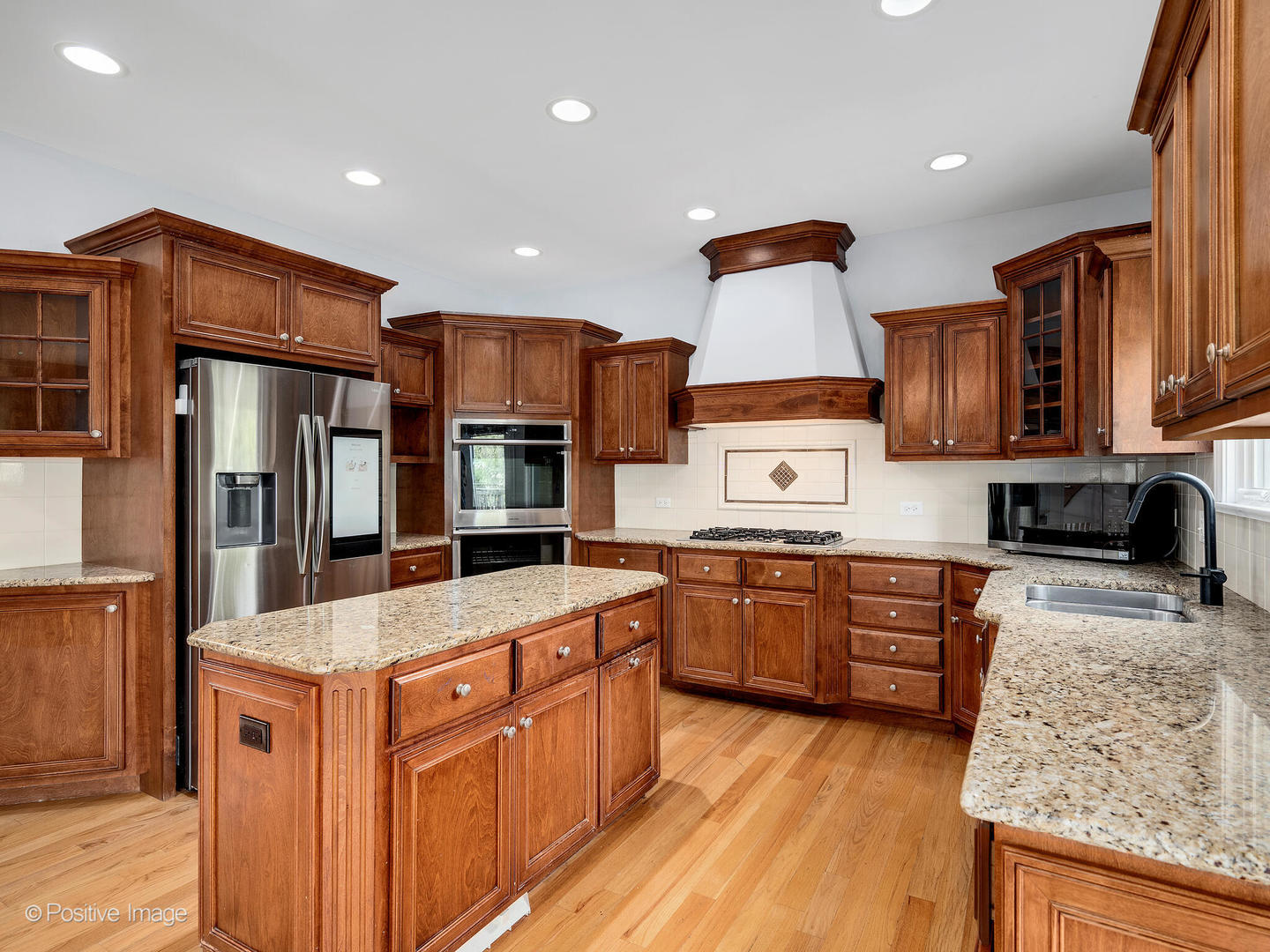 4512 Wilson Avenue, Downers Grove, IL 60515