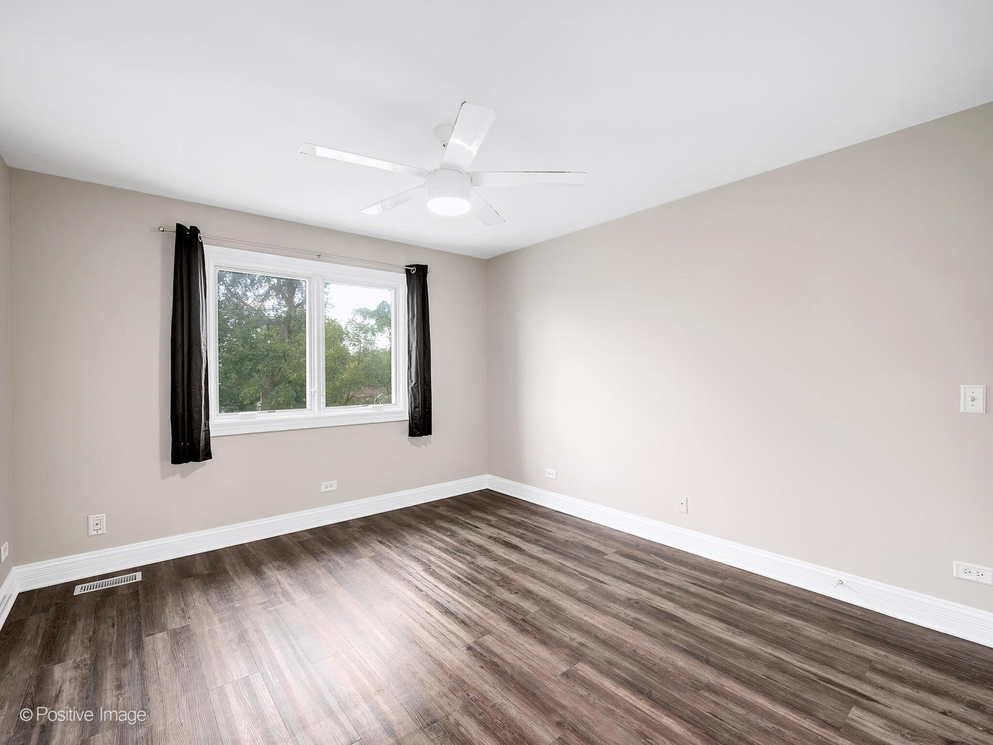 4512 Wilson Avenue, Downers Grove, IL 60515