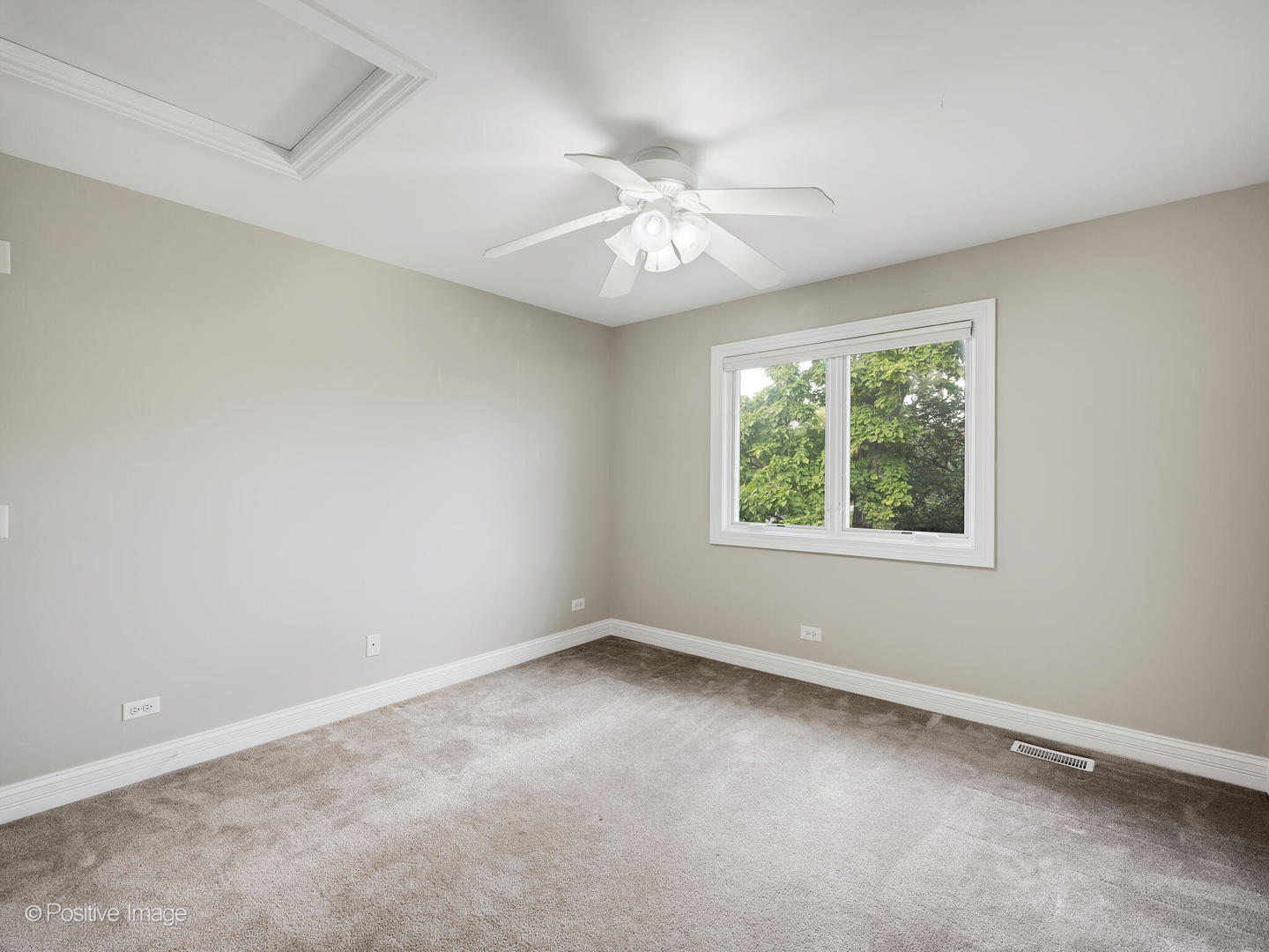 4512 Wilson Avenue, Downers Grove, IL 60515