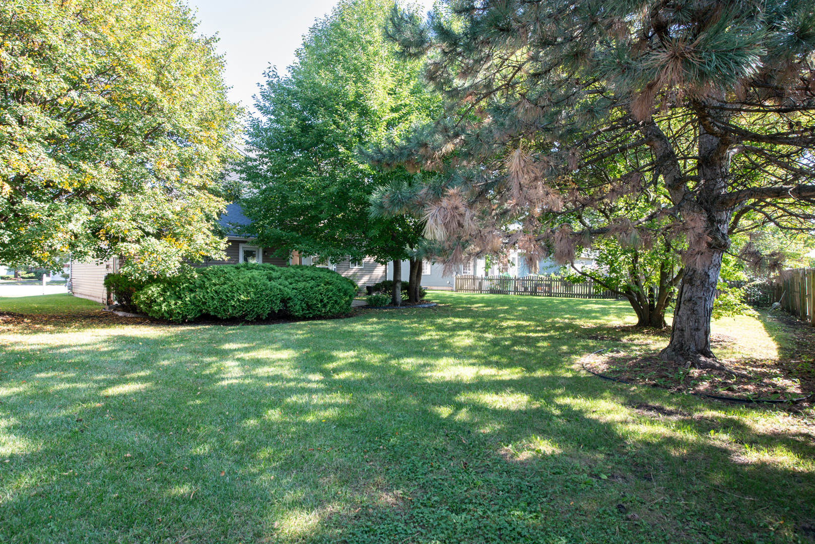 1259 Lakewood Circle, Naperville, IL 60540