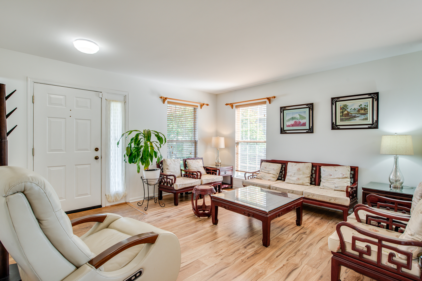 1259 Lakewood Circle, Naperville, IL 60540