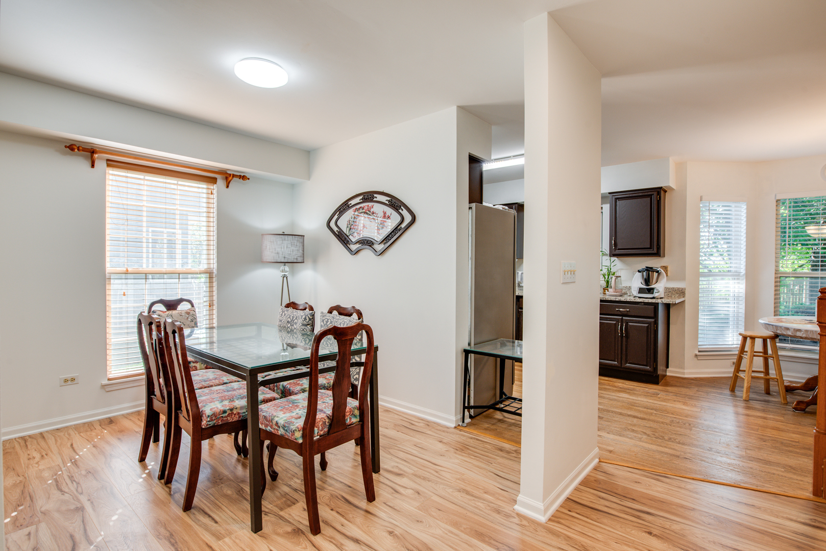 1259 Lakewood Circle, Naperville, IL 60540