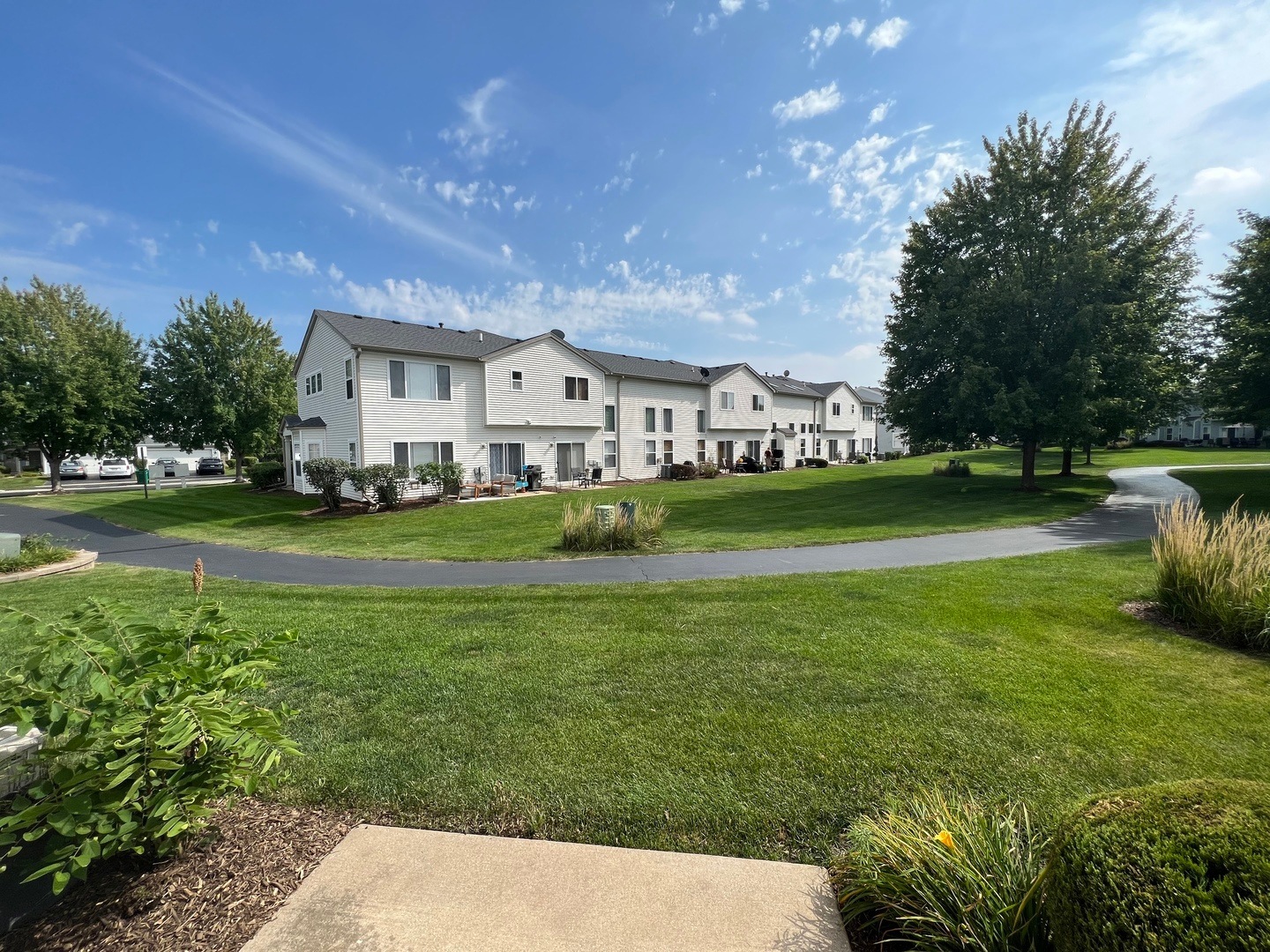 6924 Clearwater Drive, Plainfield, IL 60586