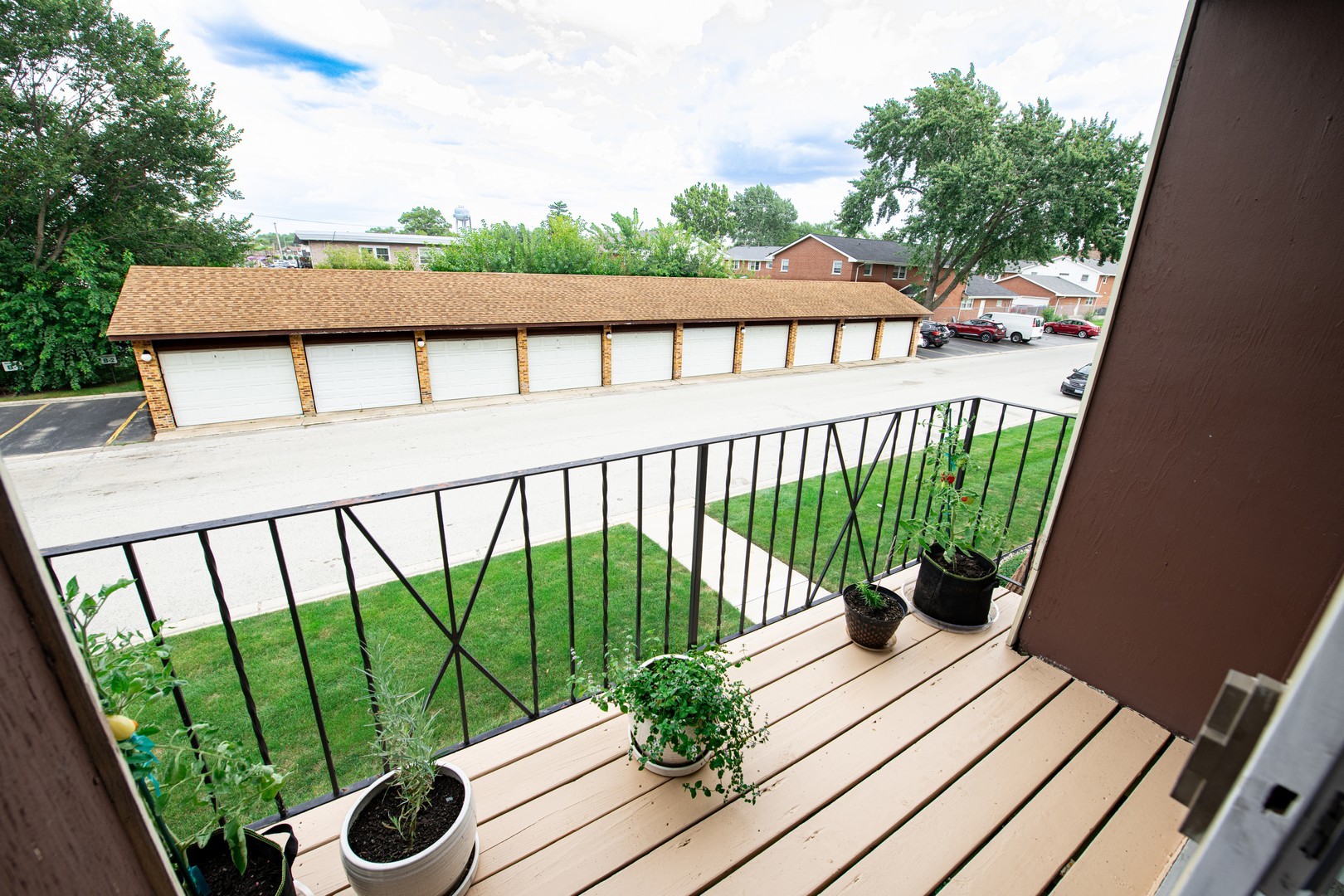 12750 Carriage Lane #F2, Crestwood, IL 60418
