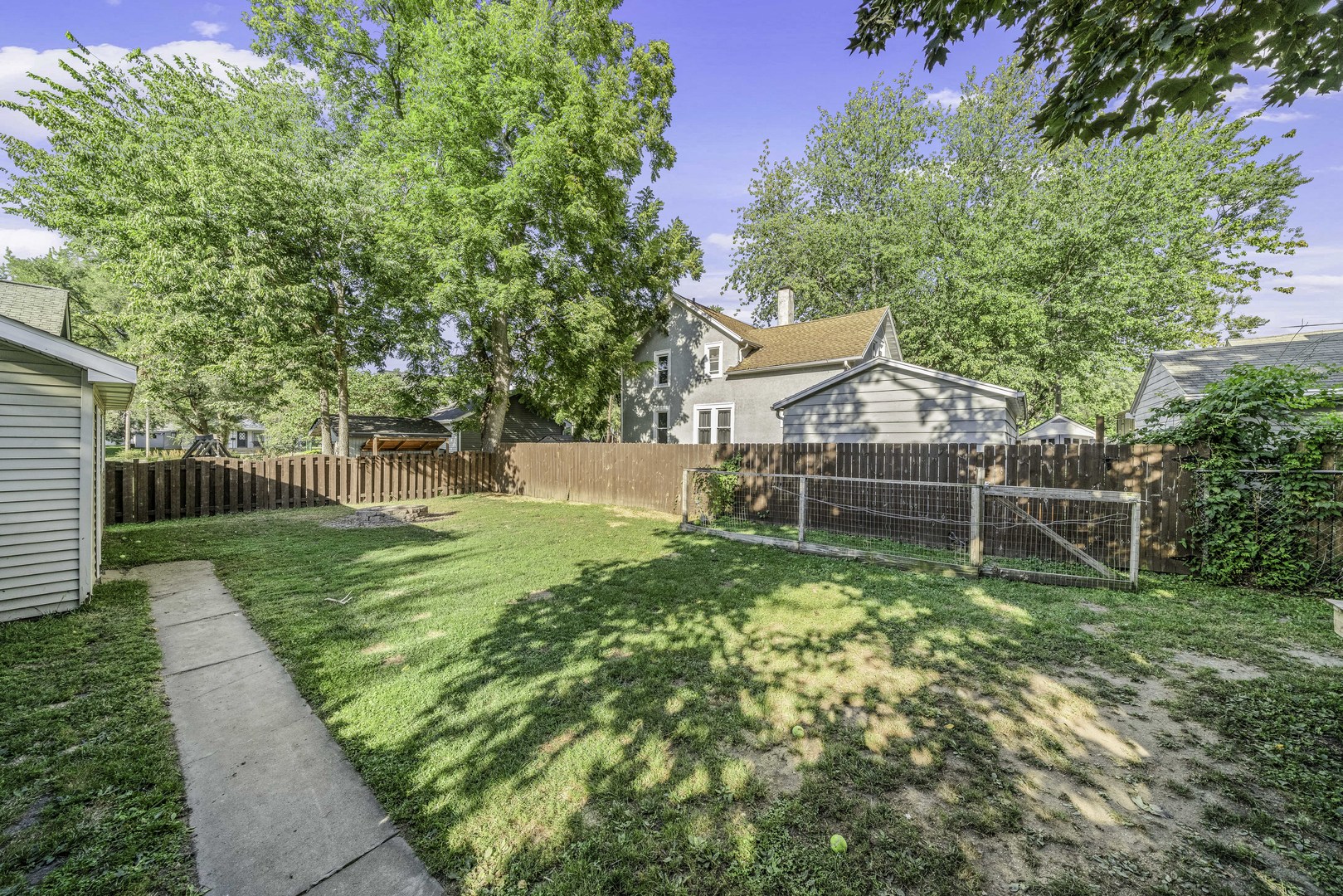 209 E 1st Street, Sandwich, IL 60548