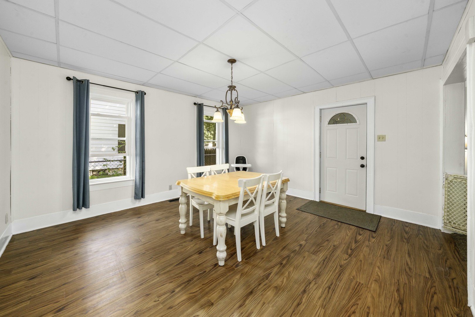 209 E 1st Street, Sandwich, IL 60548
