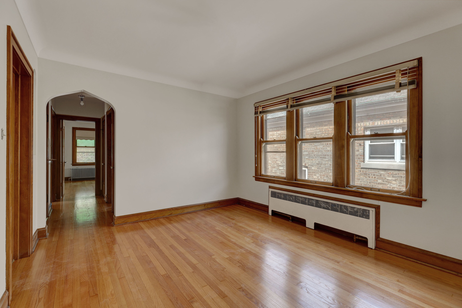 1644 Gunderson Avenue, Berwyn, IL 60402