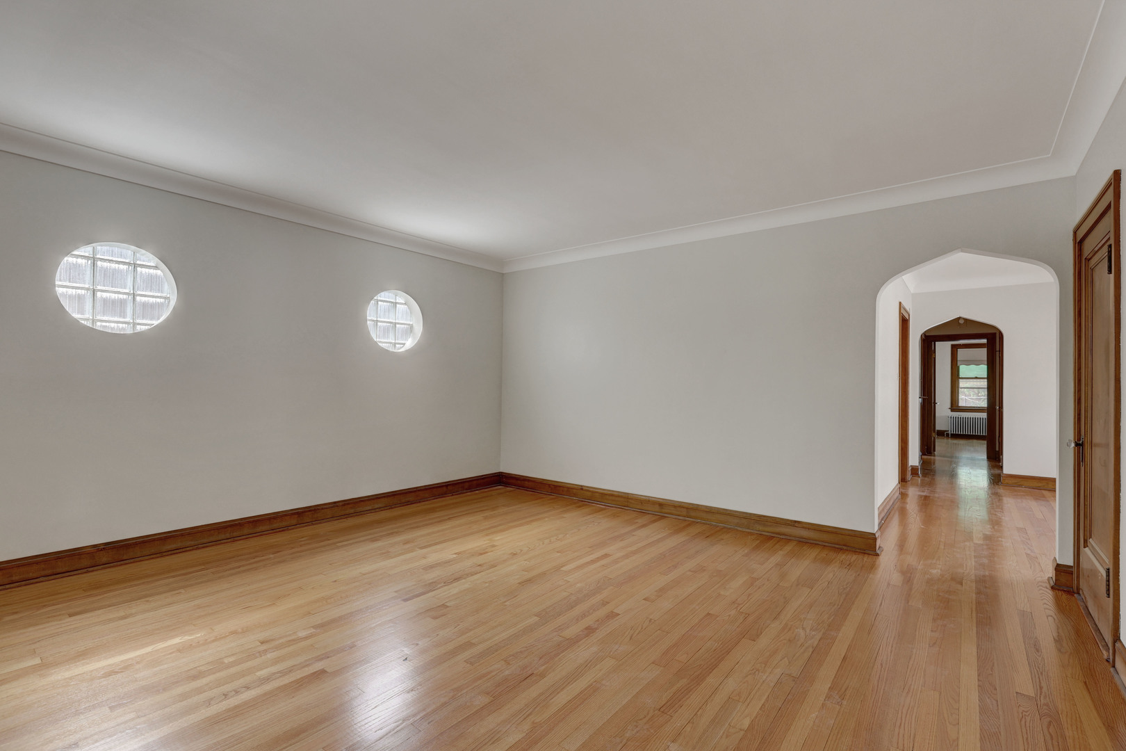 1644 Gunderson Avenue, Berwyn, IL 60402