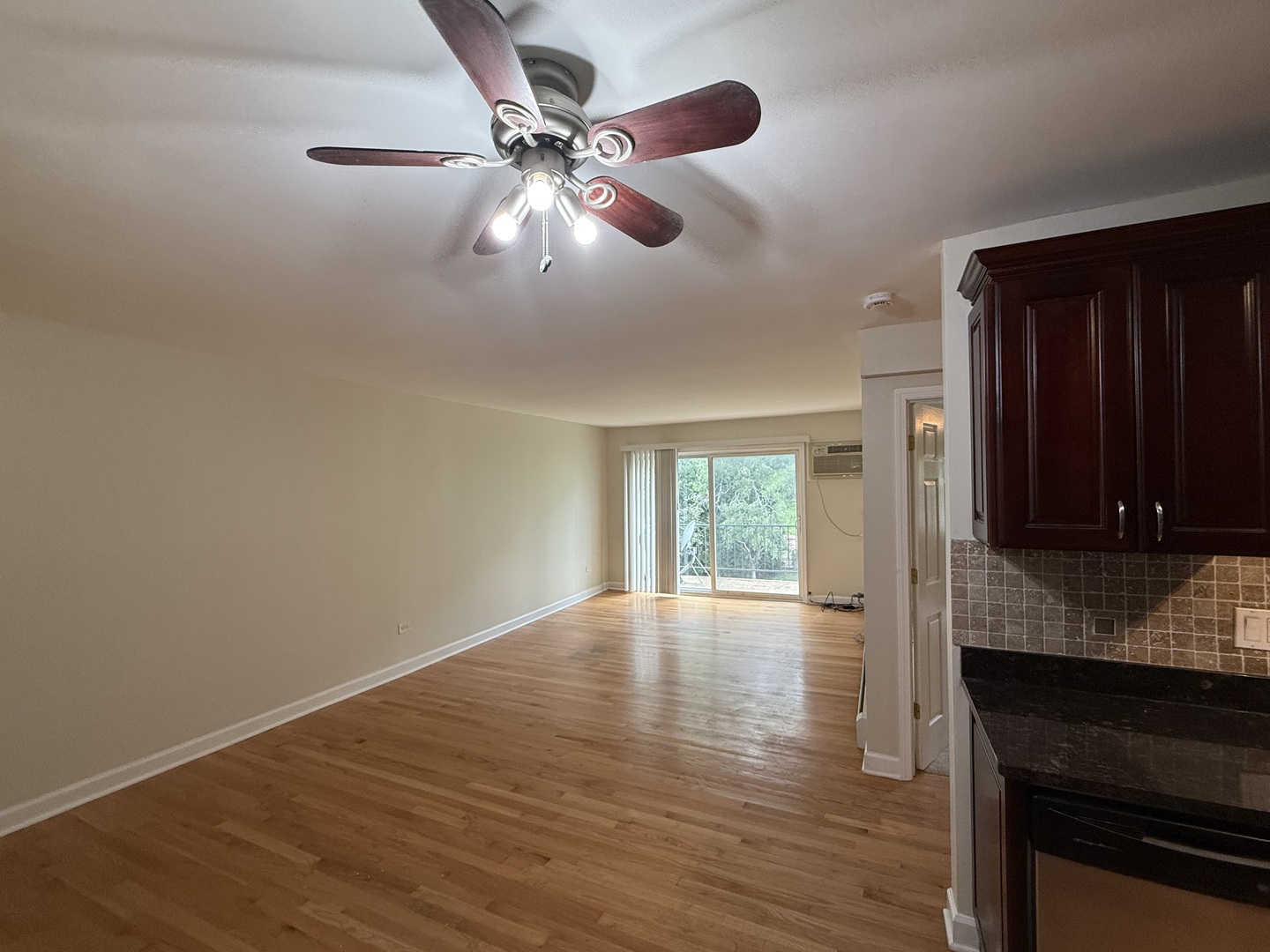 10214 S 84th Terrace #312, Palos Hills, IL 60465