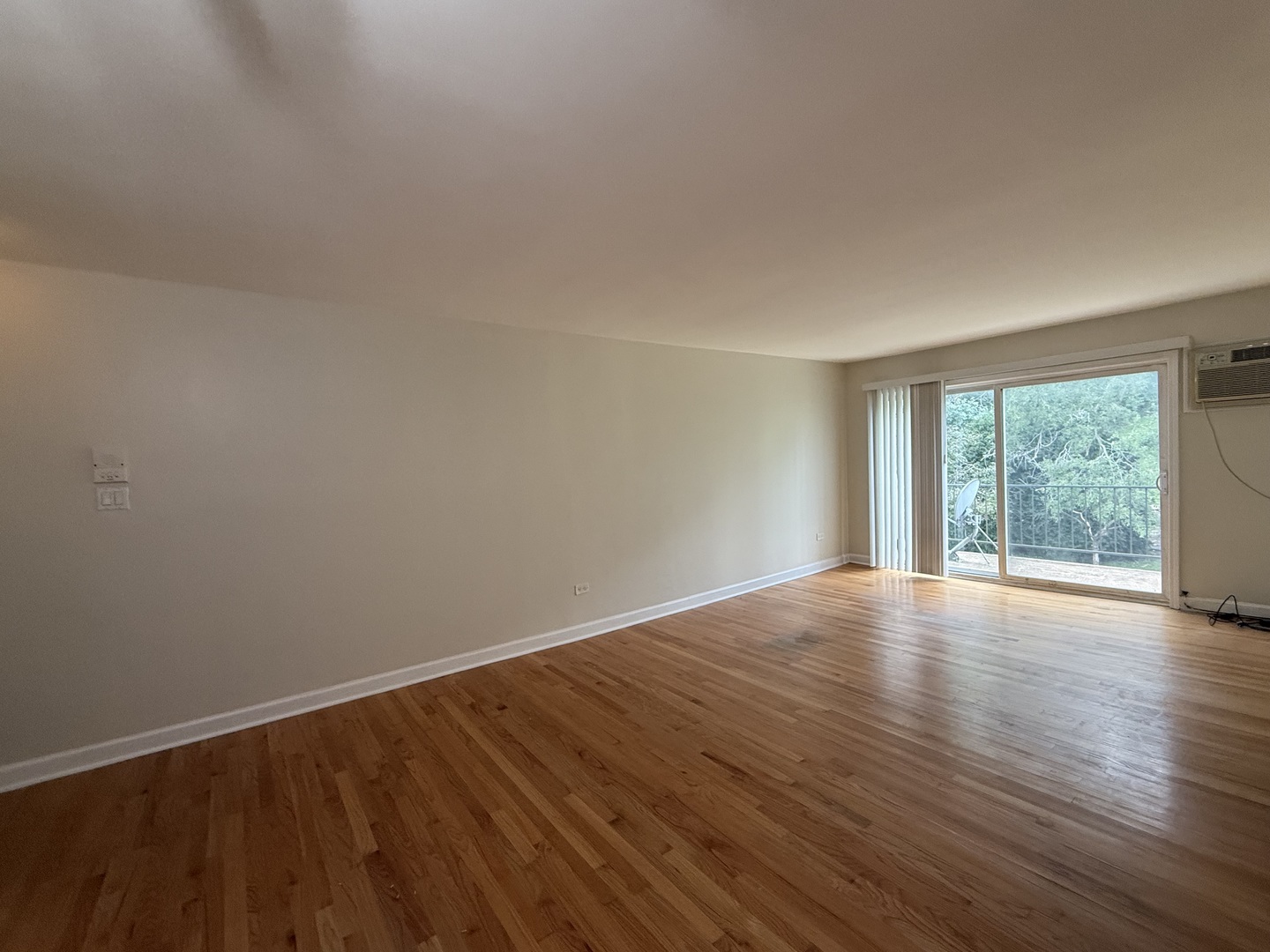 10214 S 84th Terrace #312, Palos Hills, IL 60465