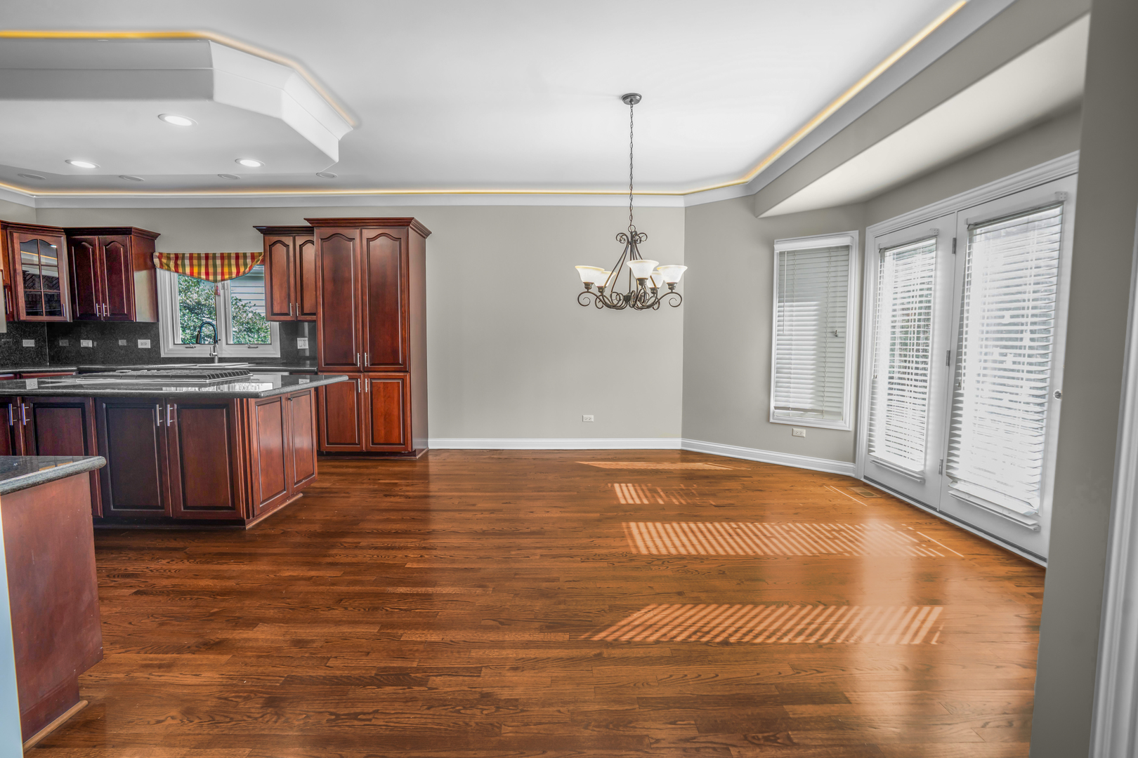 2211 Skylane Drive, Naperville, IL 60564