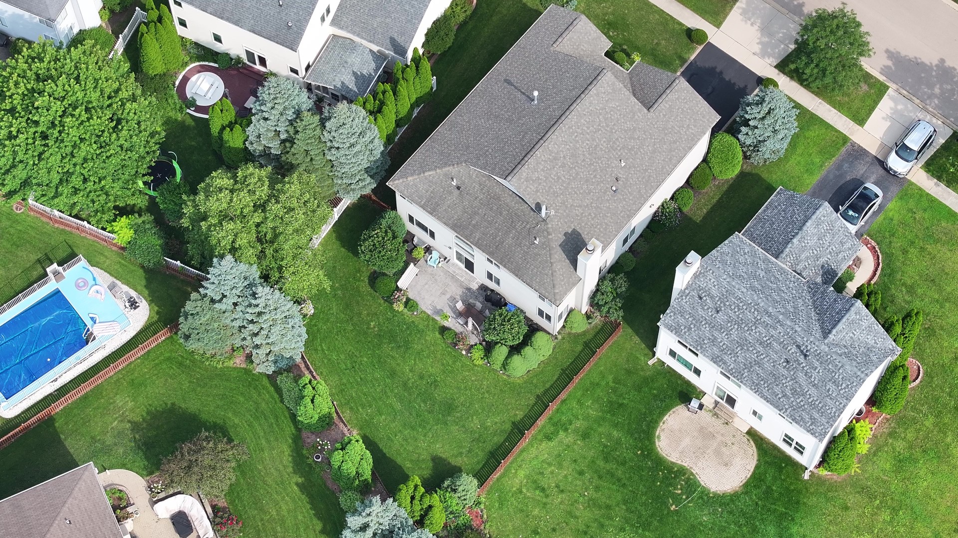 6415 Grassmere Lane, Carpentersville, IL 60110
