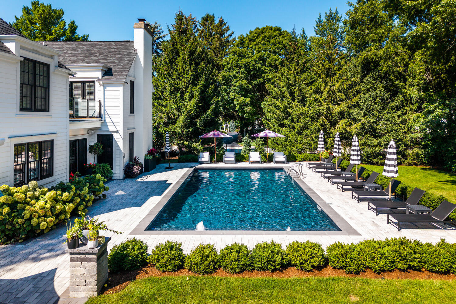 615 Easton Avenue, Geneva, IL 60134