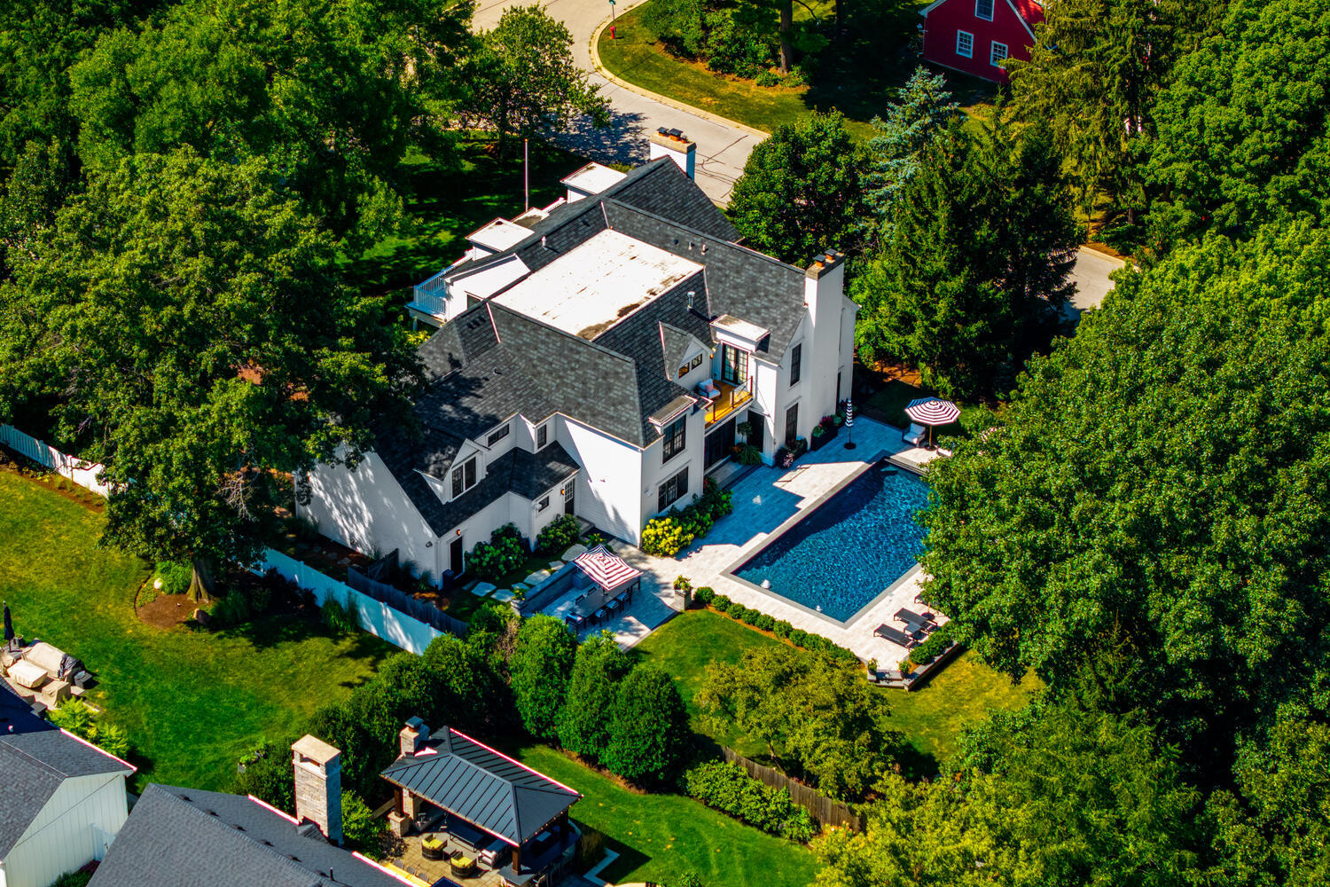 615 Easton Avenue, Geneva, IL 60134