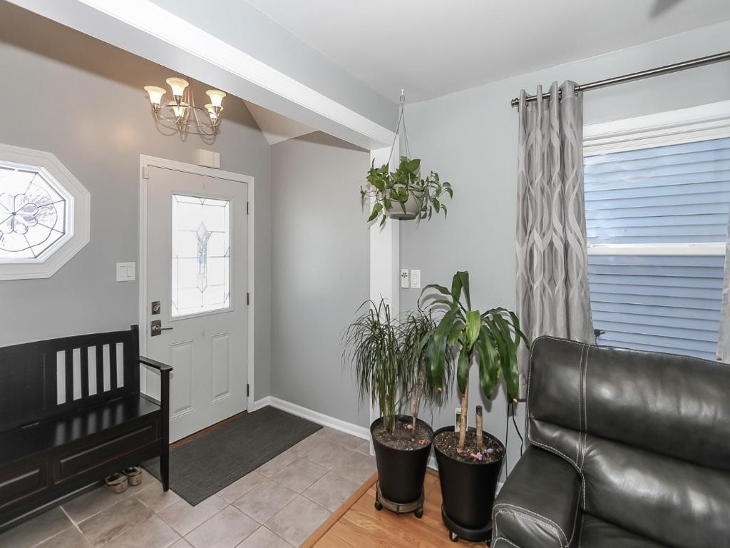 3450 N Ozanam Avenue, Chicago, IL 60634