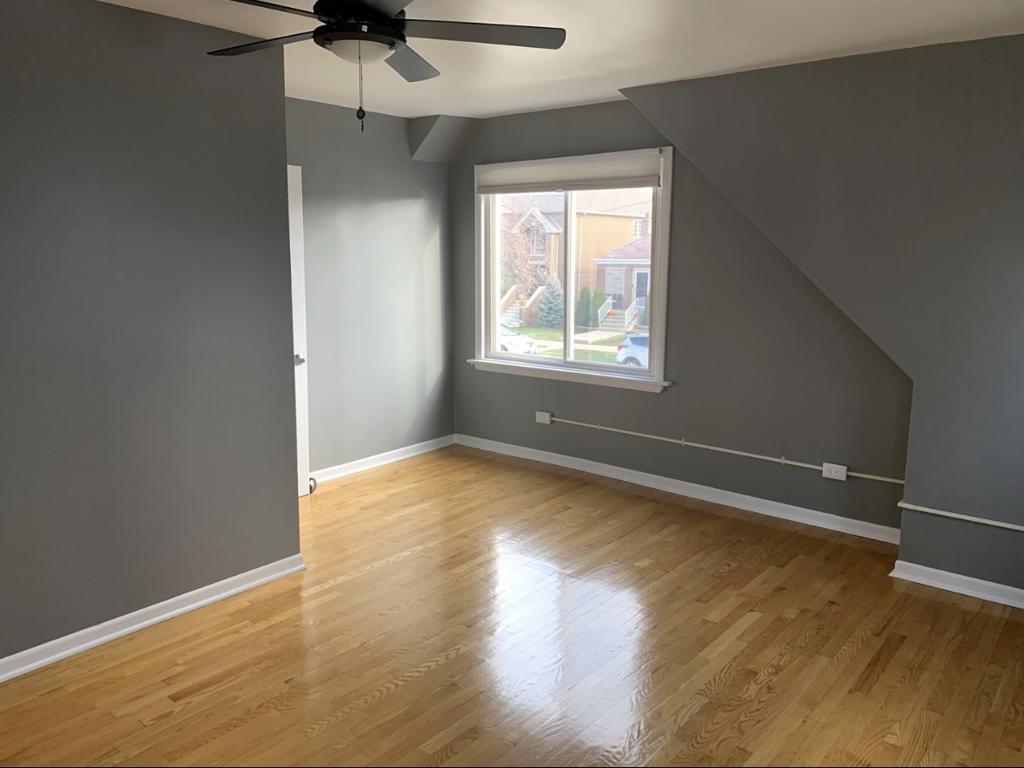 3450 N Ozanam Avenue, Chicago, IL 60634