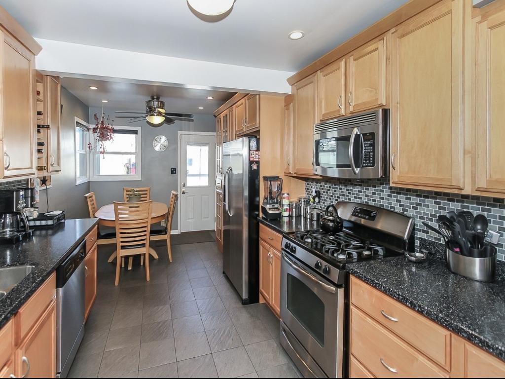 3450 N Ozanam Avenue, Chicago, IL 60634