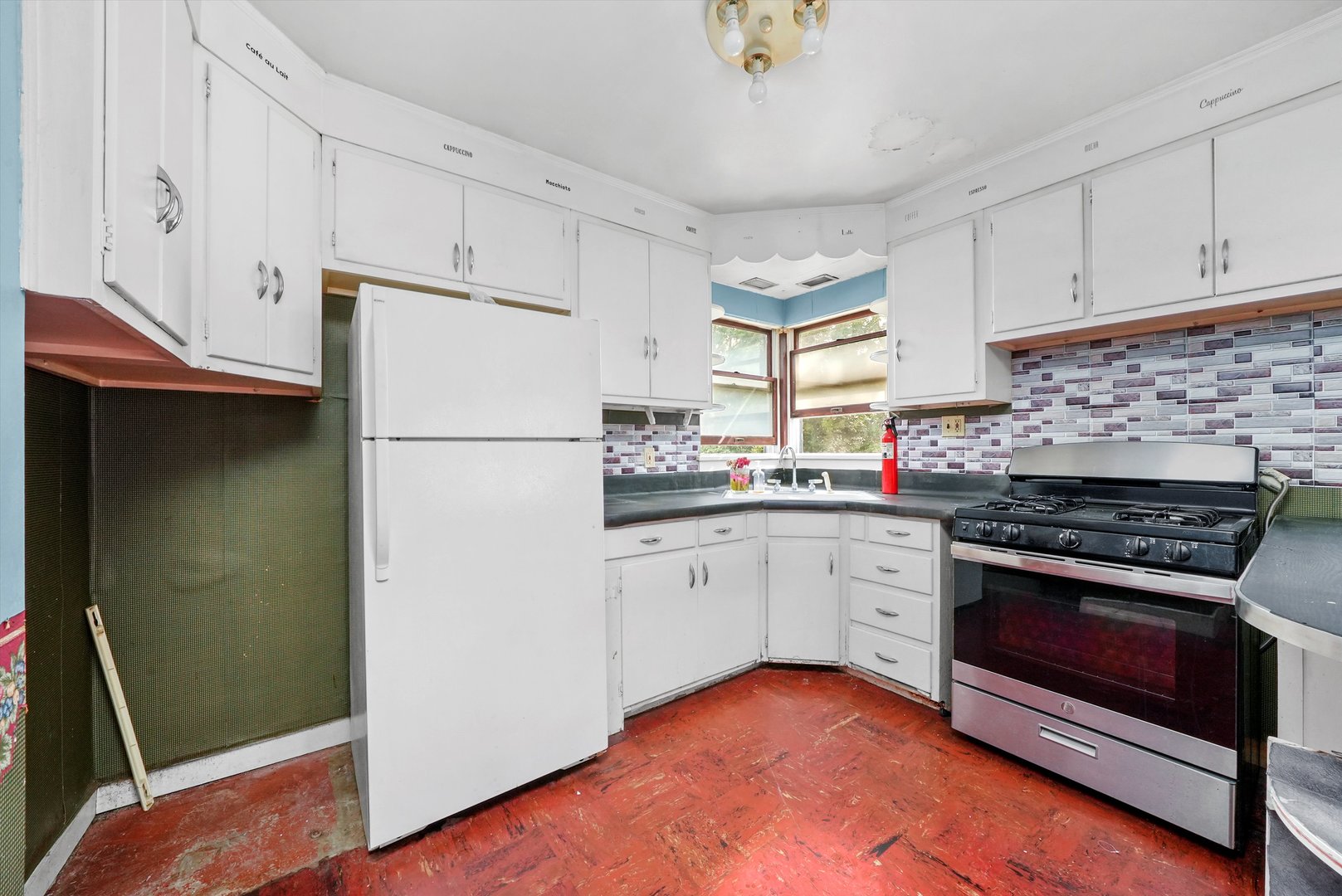 200 E 11th Street, Lockport, IL 60441
