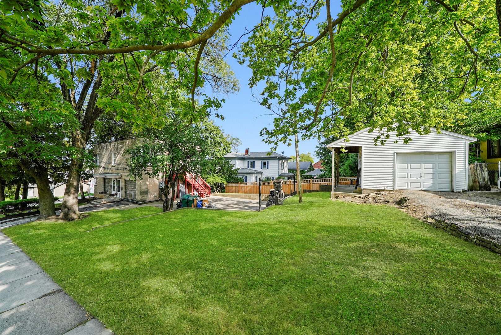 200 E 11th Street, Lockport, IL 60441