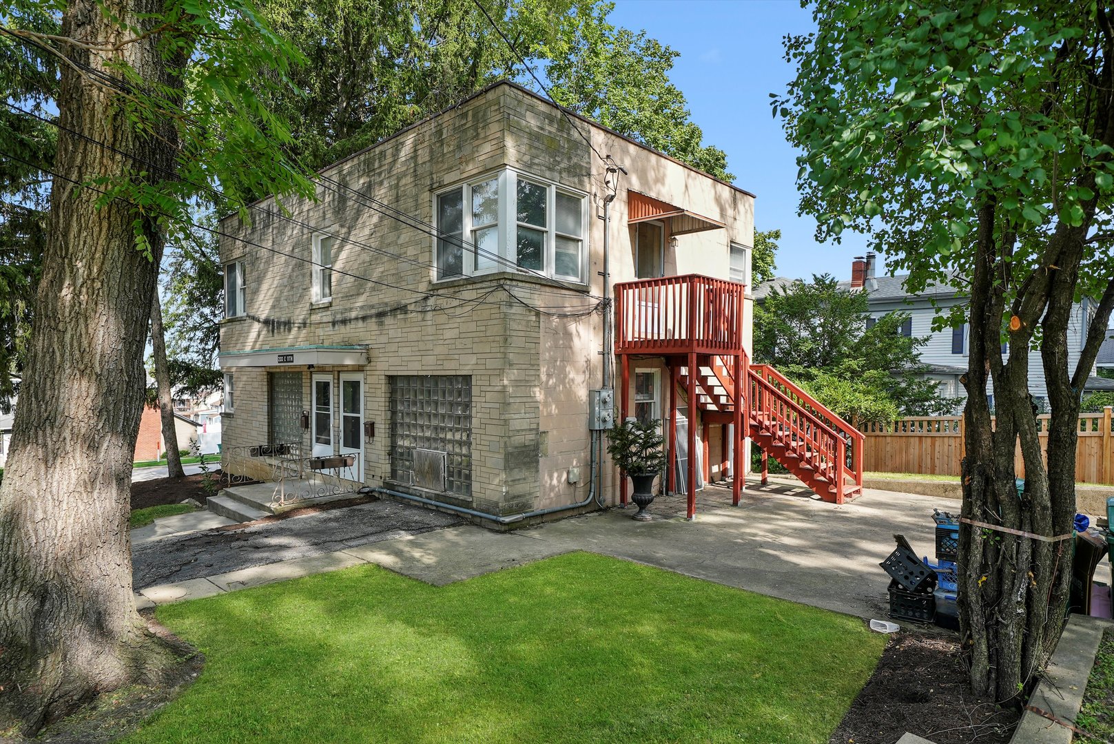 200 E 11th Street, Lockport, IL 60441
