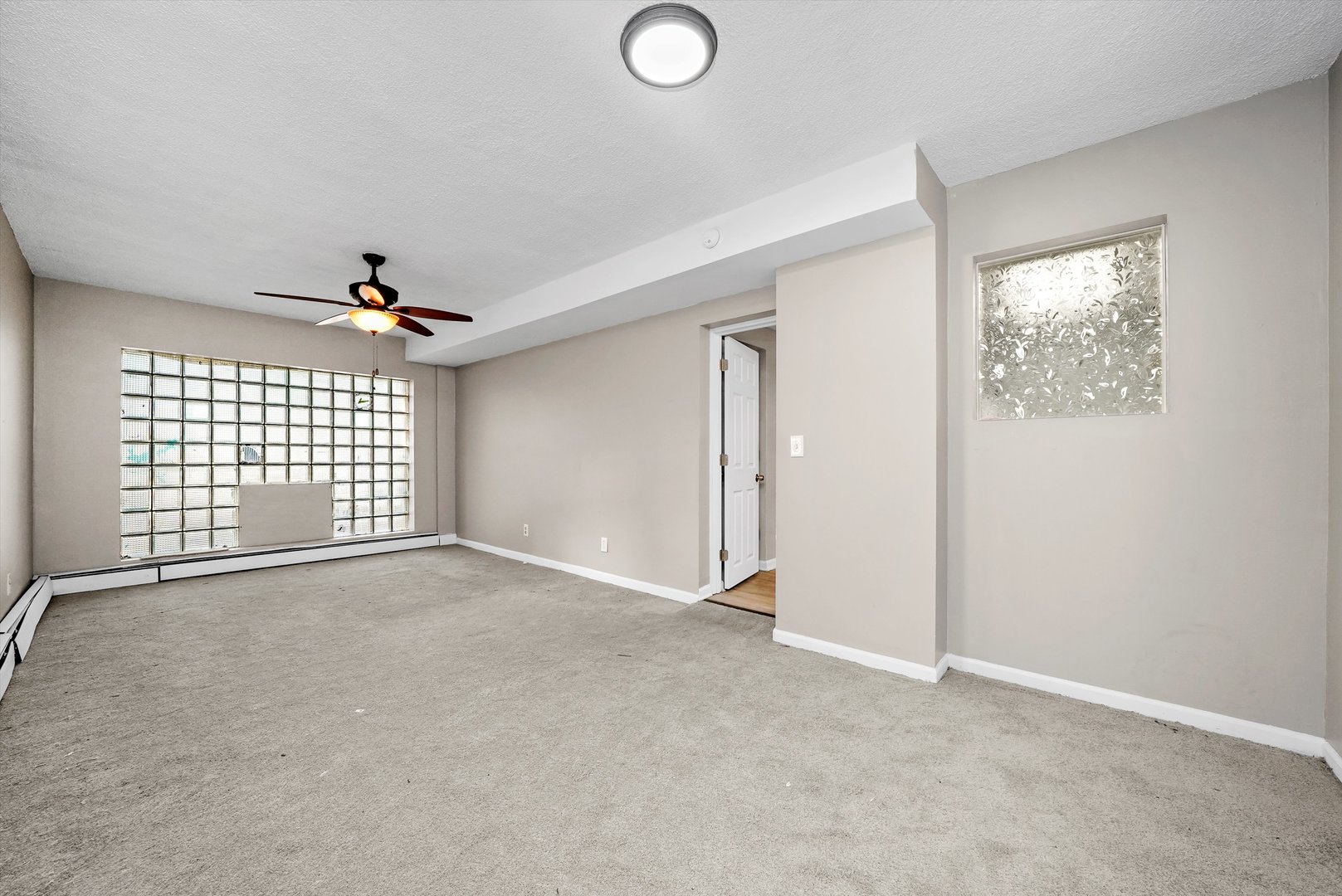 200 E 11th Street, Lockport, IL 60441