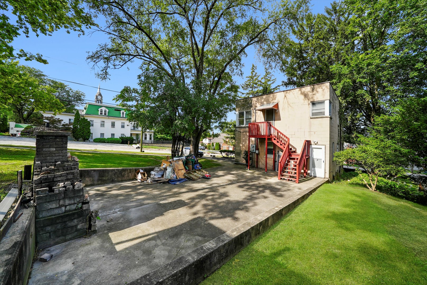200 E 11th Street, Lockport, IL 60441