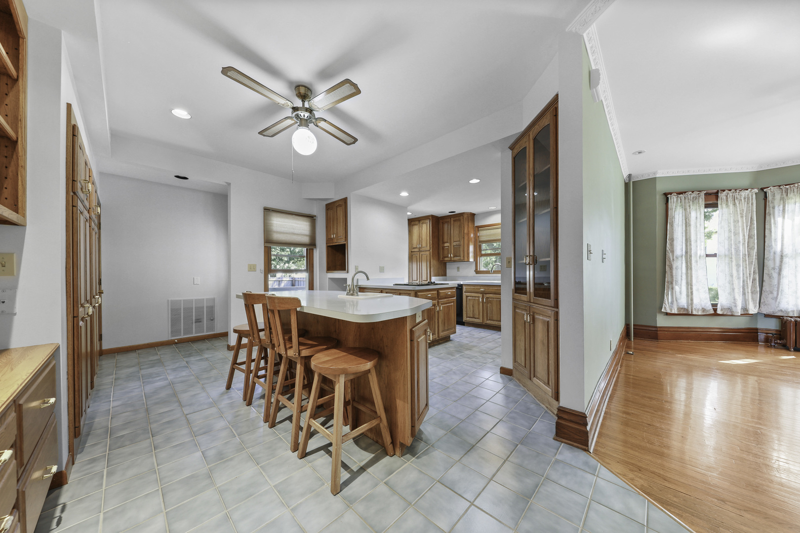 19 E 3rd Street, Sandwich, IL 60548