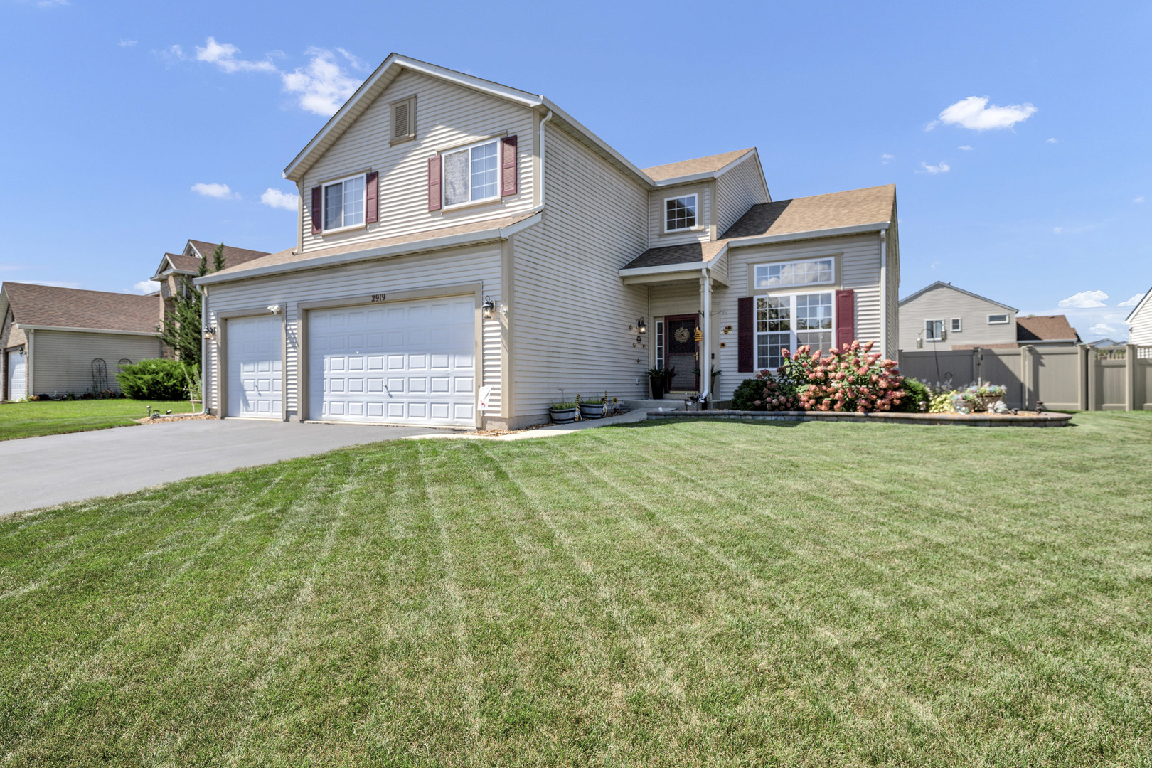 2919 Discovery Drive, Plainfield, IL 60586