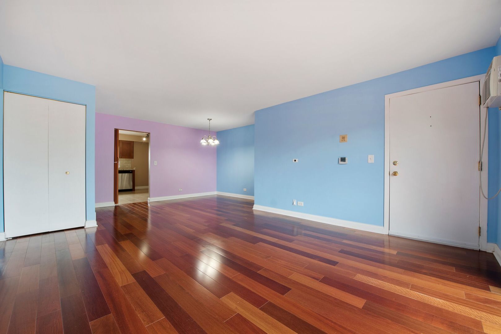 493 McHENRY Road #3B, Wheeling, IL 60090