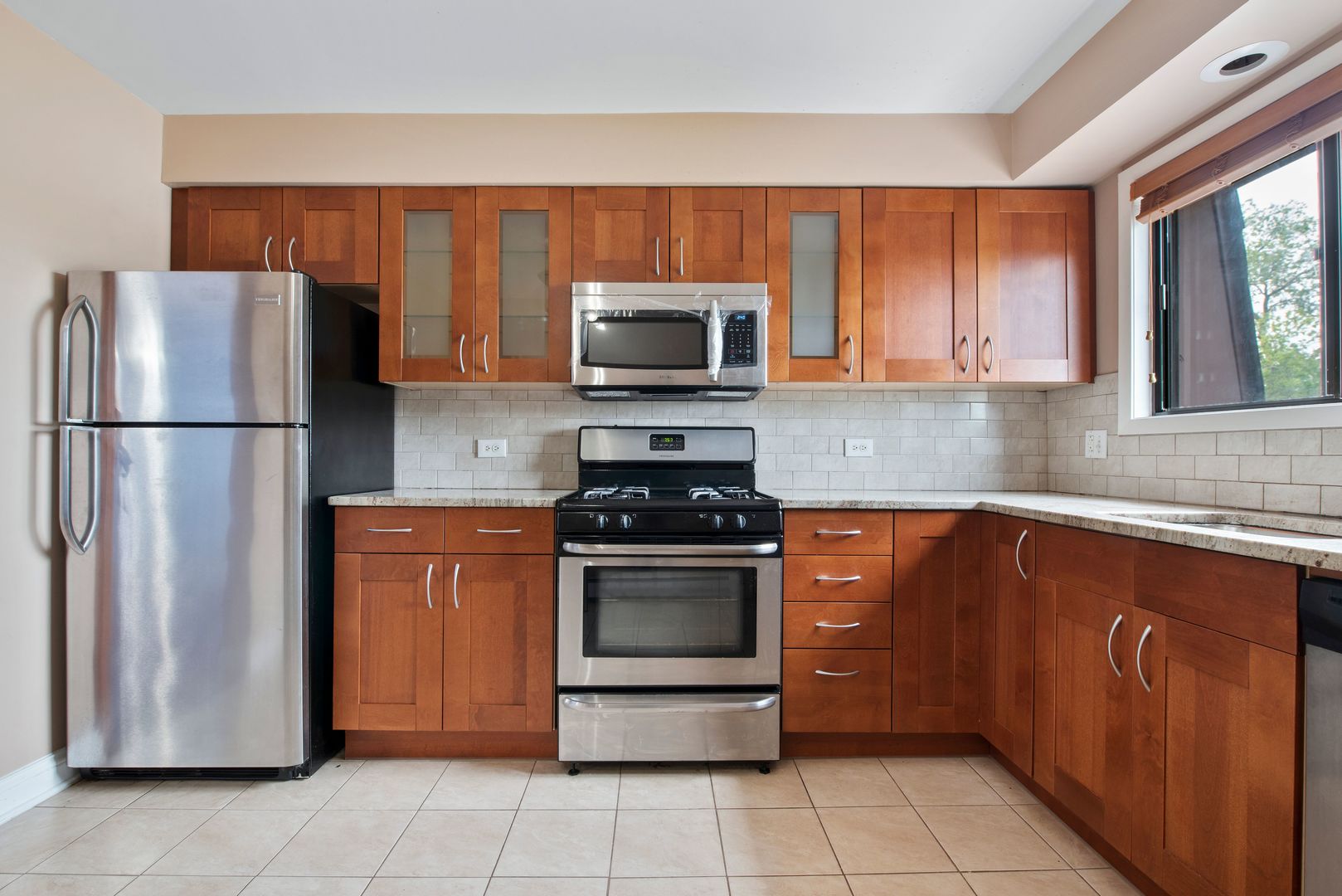 493 McHENRY Road #3B, Wheeling, IL 60090