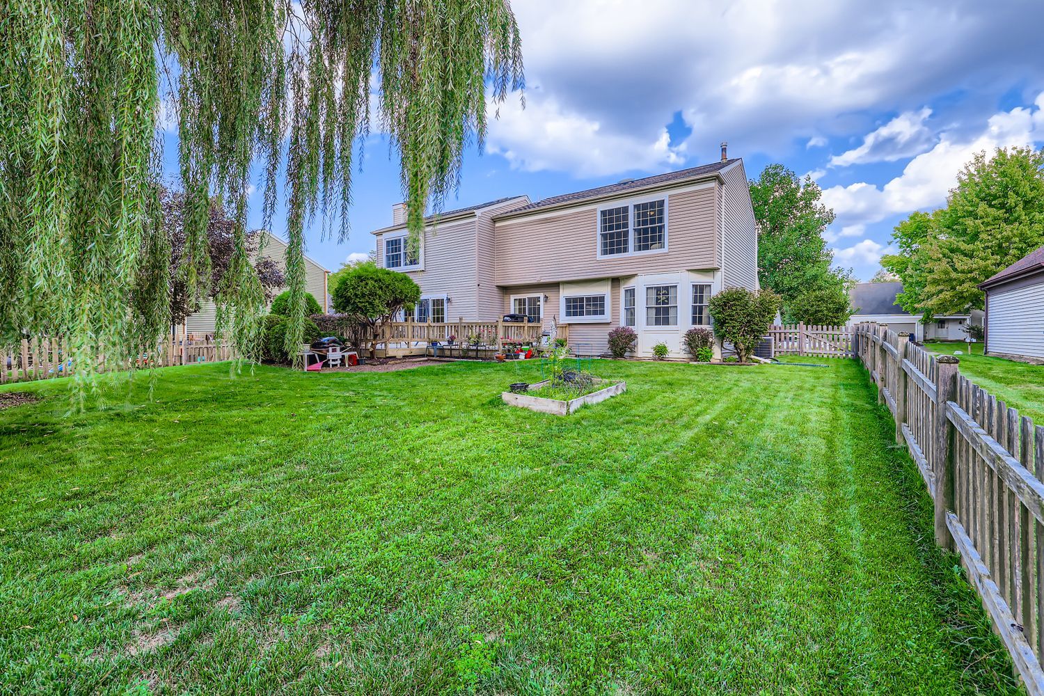 1520 Yosemite Parkway, Algonquin, IL 60102