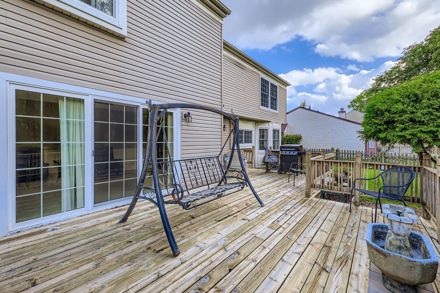 1520 Yosemite Parkway, Algonquin, IL 60102