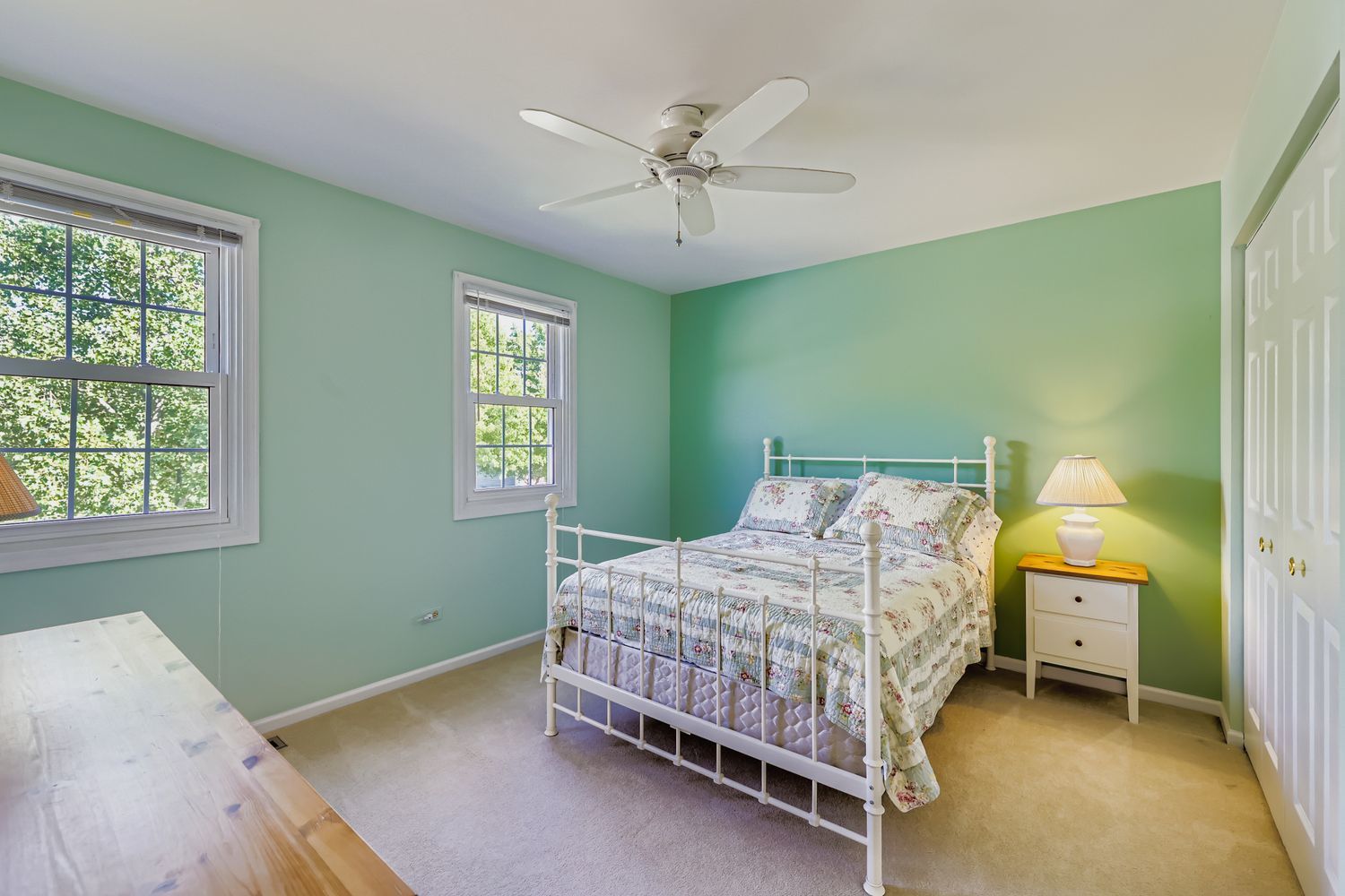 1520 Yosemite Parkway, Algonquin, IL 60102