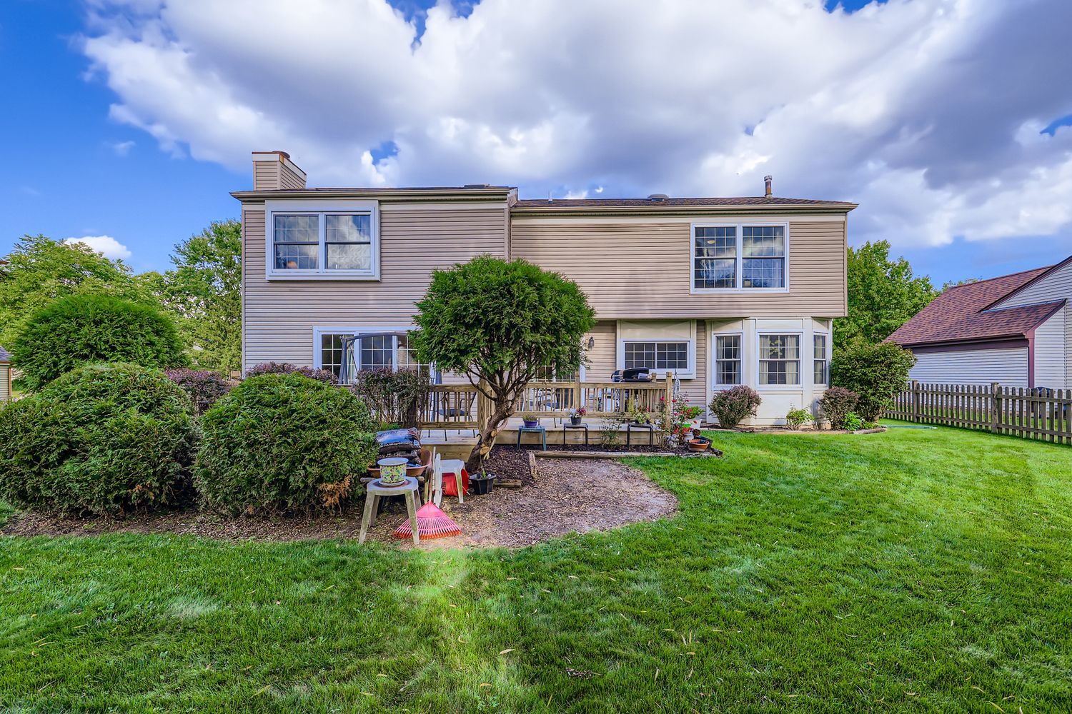 1520 Yosemite Parkway, Algonquin, IL 60102